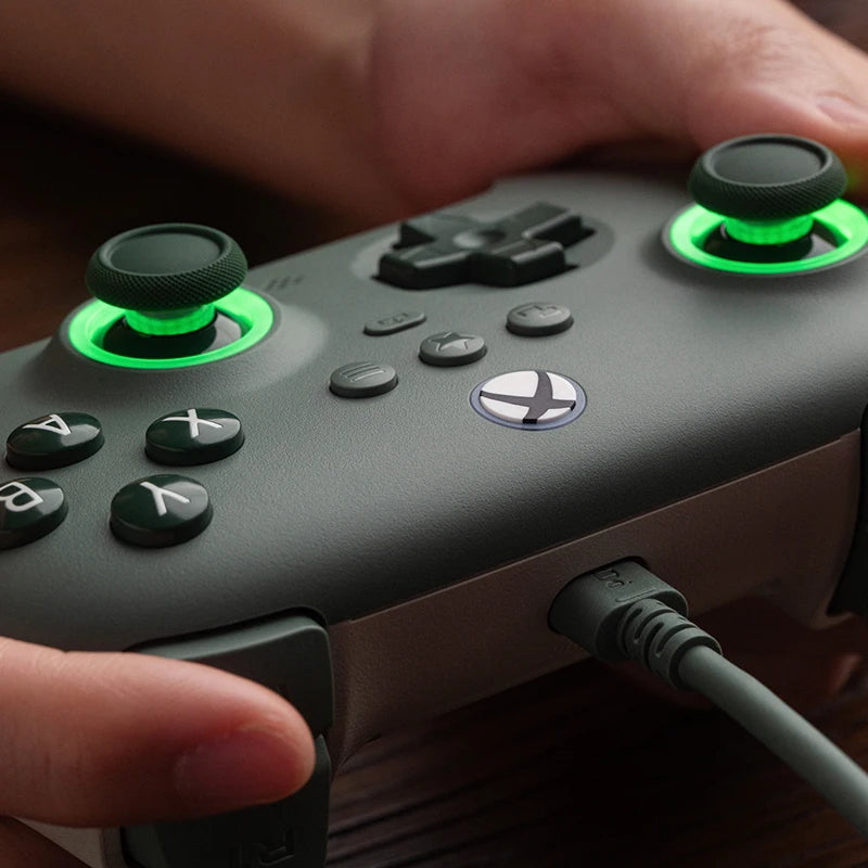 Controle Gamer 8BitDo Ultimate C com Fio para Xbox RGB e Hall